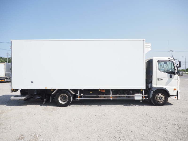 日野 冷凍バン レンジャー|中古トラックの販売・買取・査定のアイナビ