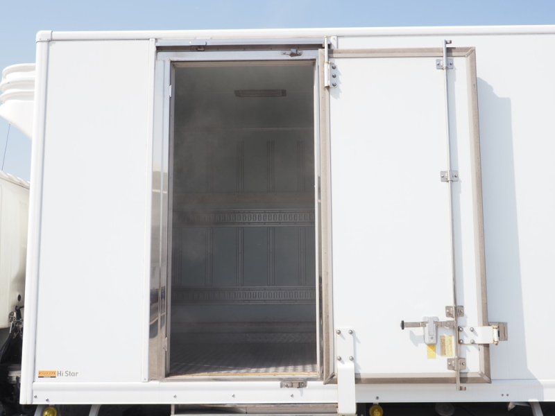 日野 冷凍バン レンジャー|中古トラックの販売・買取・査定のアイナビ