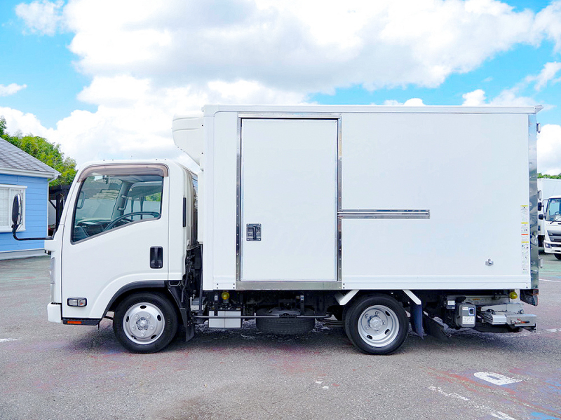 いすゞ 冷凍バン エルフ|中古トラックの販売・買取・査定のアイナビ