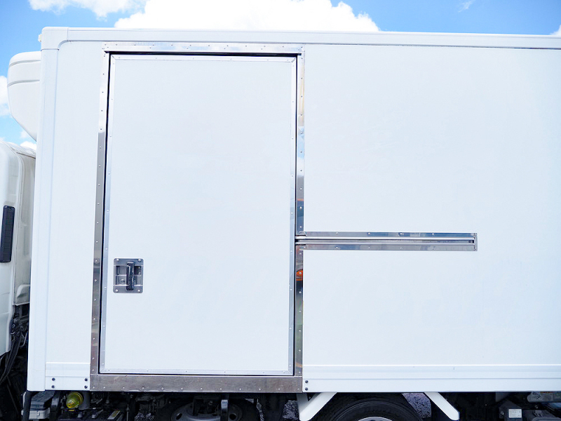 いすゞ 冷凍バン エルフ|中古トラックの販売・買取・査定のアイナビ