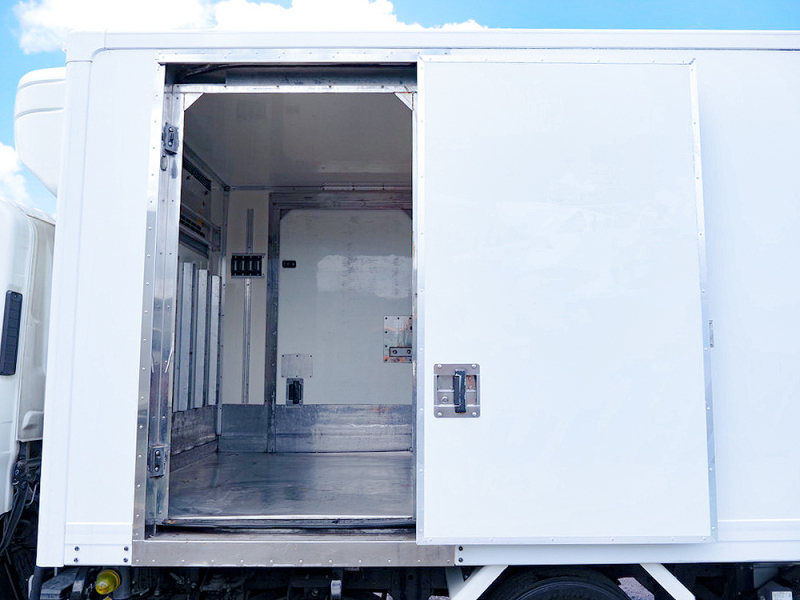 いすゞ 冷凍バン エルフ|中古トラックの販売・買取・査定のアイナビ