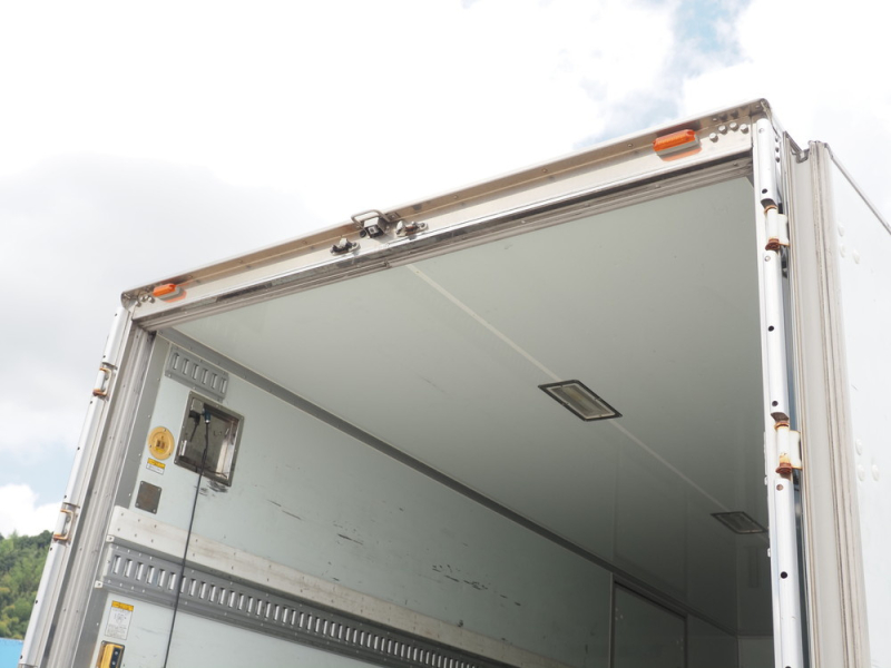 日野 冷凍バン レンジャープロ|中古トラックの販売・買取・査定のアイナビ