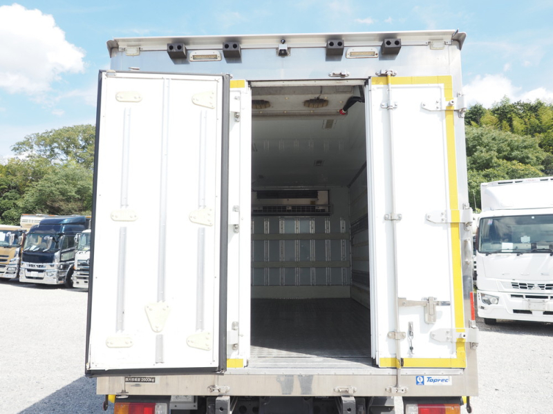 日野 冷凍バン デュトロ|中古トラックの販売・買取・査定のアイナビ