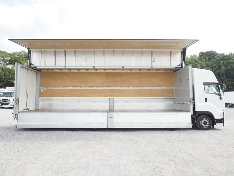 いすゞ ウイング車 ギガ|中古トラックの販売・買取・査定のアイナビ