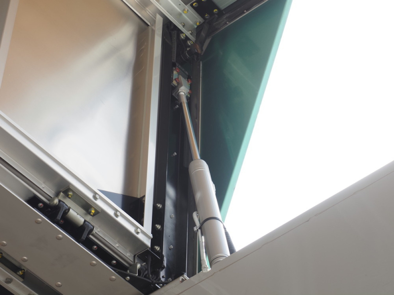 いすゞ ウイング車 ギガ|中古トラックの販売・買取・査定のアイナビ