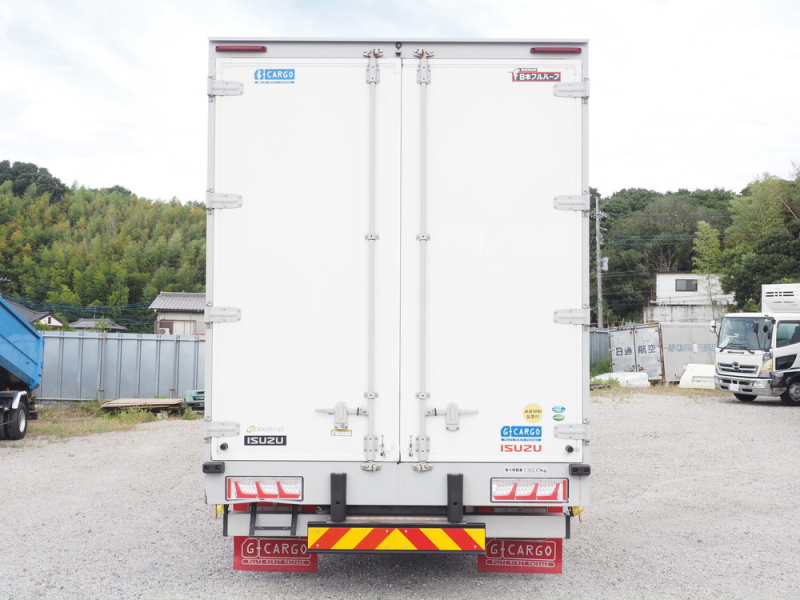 いすゞ ウイング車 ギガ|中古トラックの販売・買取・査定のアイナビ