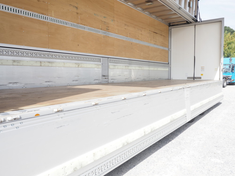 いすゞ ウイング車 ギガ|中古トラックの販売・買取・査定のアイナビ