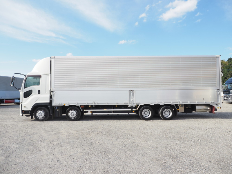 いすゞ ウイング車 ギガ|中古トラックの販売・買取・査定のアイナビ