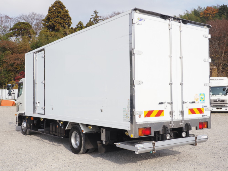 日野 冷凍バン レンジャープロ|中古トラックの販売・買取・査定のアイナビ