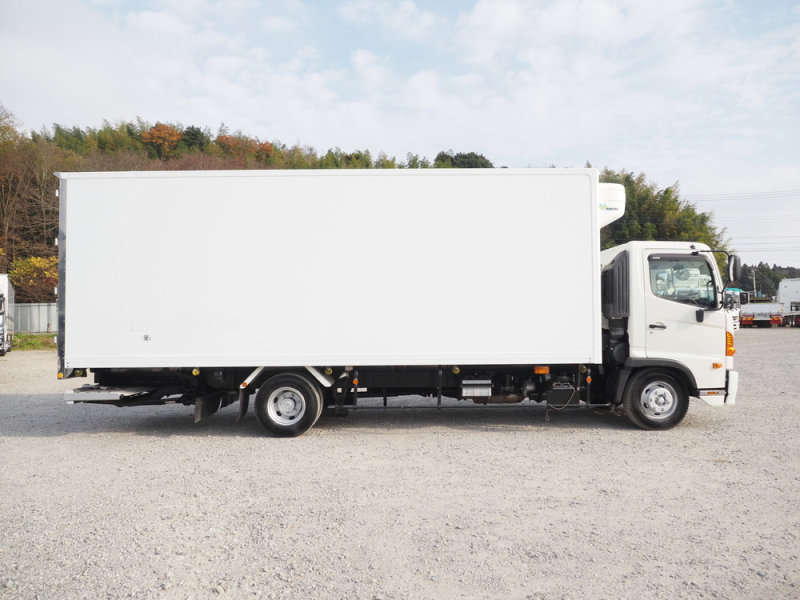 日野 冷凍バン レンジャープロ|中古トラックの販売・買取・査定のアイナビ