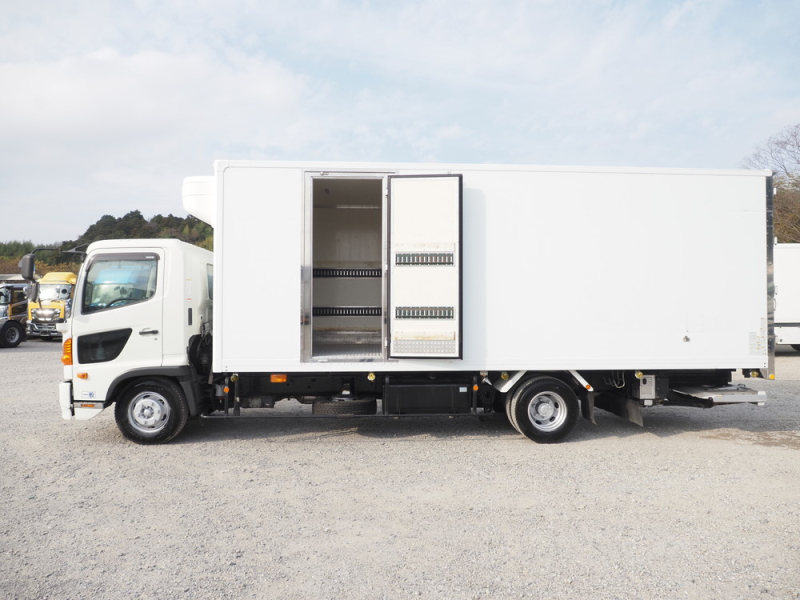 日野 冷凍バン レンジャープロ|中古トラックの販売・買取・査定のアイナビ