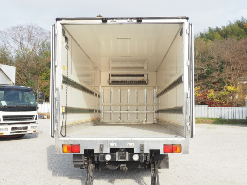 日野 冷凍バン レンジャープロ|中古トラックの販売・買取・査定のアイナビ