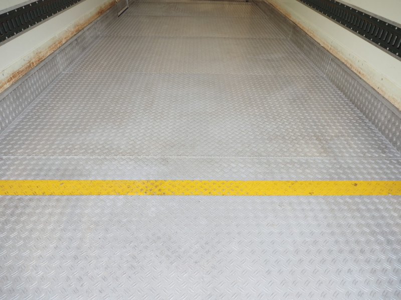 日野 冷凍バン レンジャープロ|中古トラックの販売・買取・査定のアイナビ