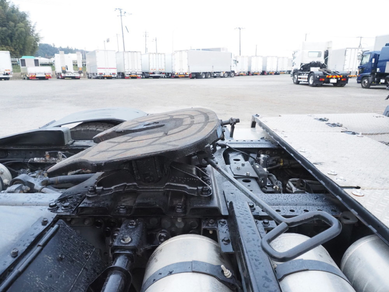 日野 トラクタ プロフィア|中古トラックの販売・買取・査定のアイナビ