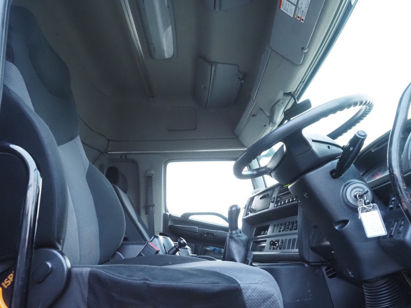 日野 トラクタ プロフィア|中古トラックの販売・買取・査定のアイナビ