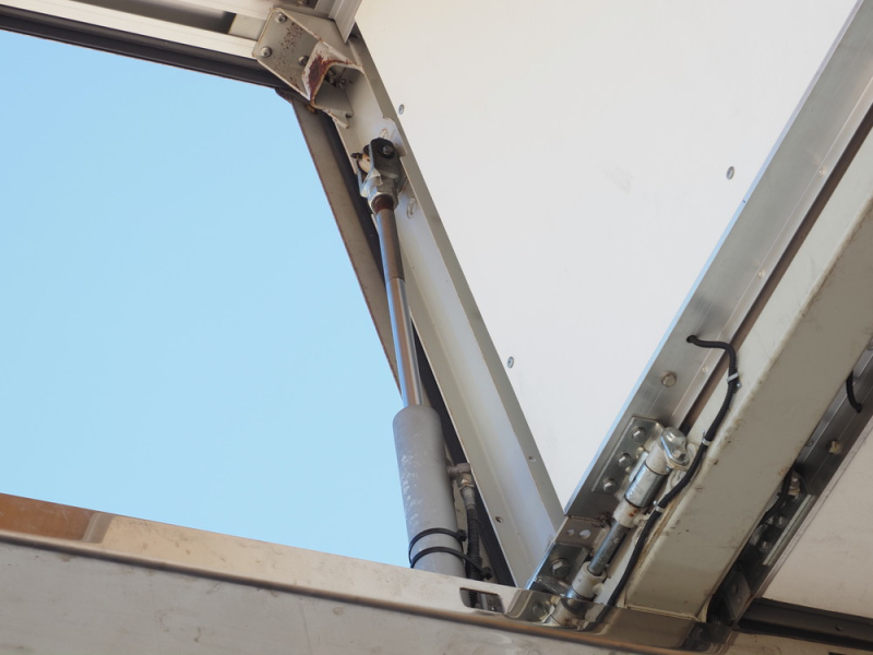 いすゞ ウイング車 ギガ|中古トラックの販売・買取・査定のアイナビ