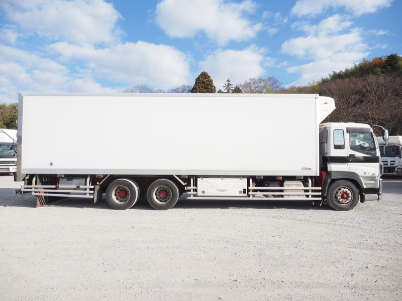 いすゞ 冷凍バン ギガ|中古トラックの販売・買取・査定のアイナビ