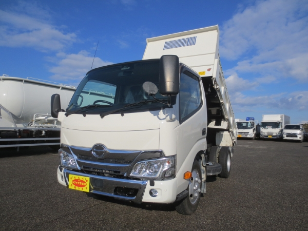 日野デュトロ全低床ダンプ|中古トラックの販売・買取・査定のアイナビ