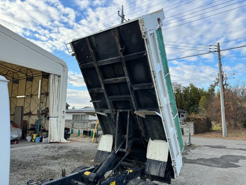 エルフ|中古トラックの販売・買取・査定のアイナビ