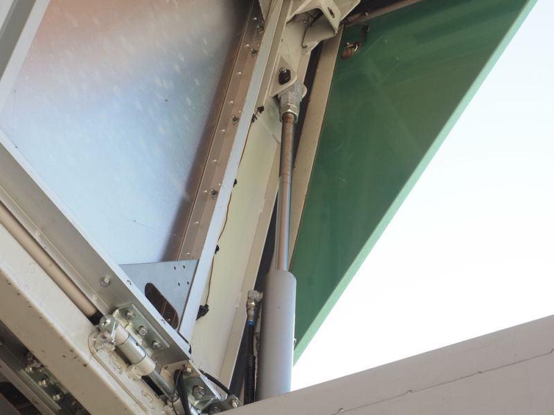 いすゞ ウイング車 フォワード|中古トラックの販売・買取・査定のアイナビ