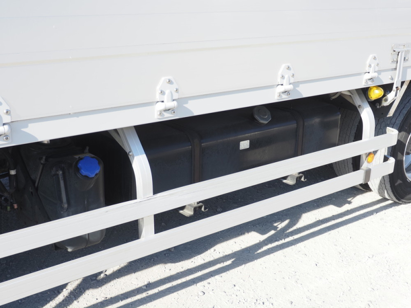 いすゞ ウイング車 フォワード|中古トラックの販売・買取・査定のアイナビ