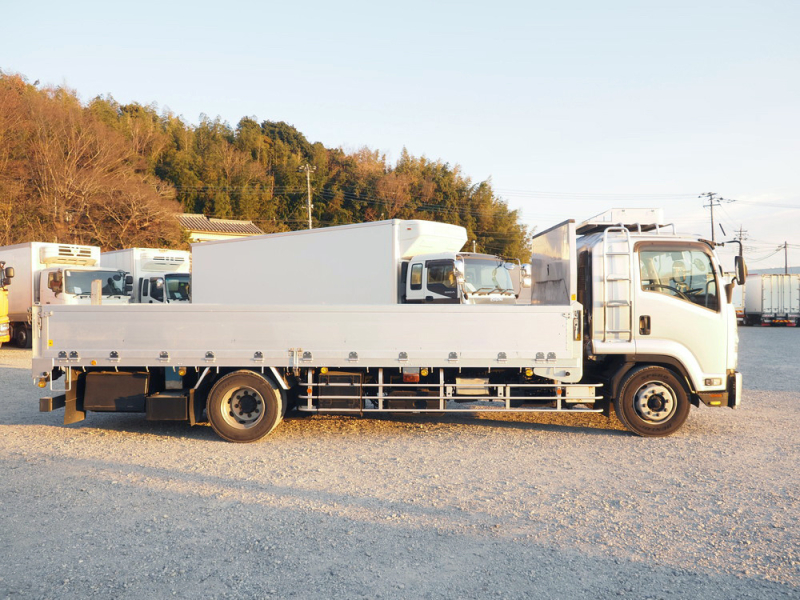 いすゞ 平ボディ フォワード|中古トラックの販売・買取・査定のアイナビ