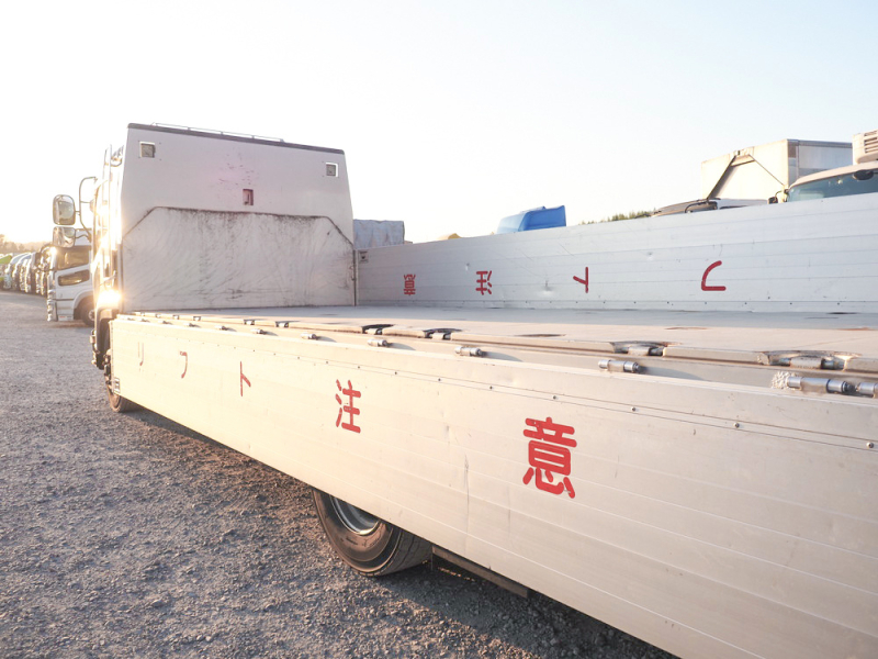 いすゞ 平ボディ フォワード|中古トラックの販売・買取・査定のアイナビ