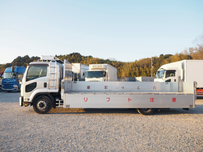 いすゞ 平ボディ フォワード|中古トラックの販売・買取・査定のアイナビ