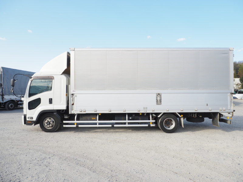 いすゞ ウイング車 フォワード|中古トラックの販売・買取・査定のアイナビ