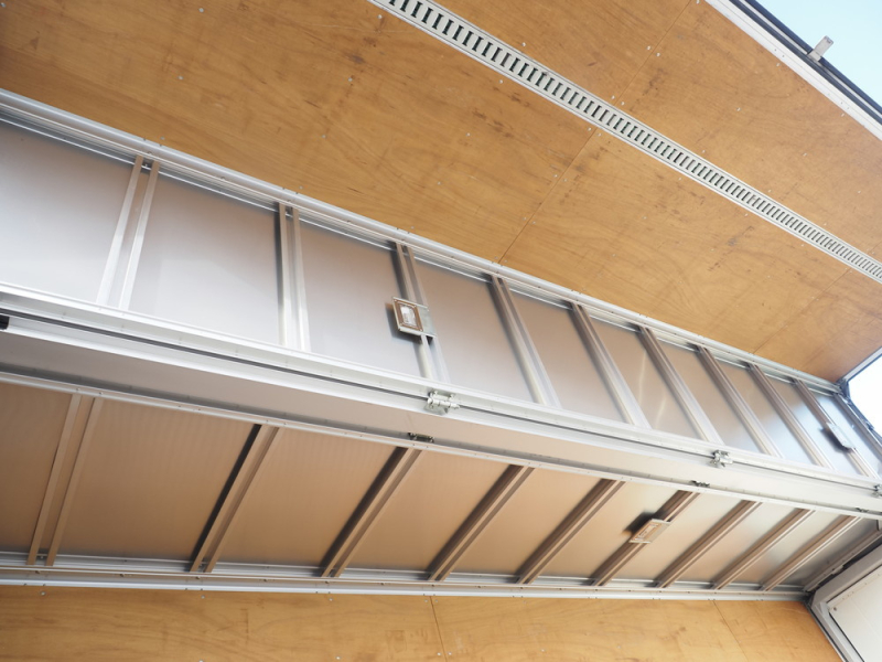 いすゞ ウイング車 フォワード|中古トラックの販売・買取・査定のアイナビ