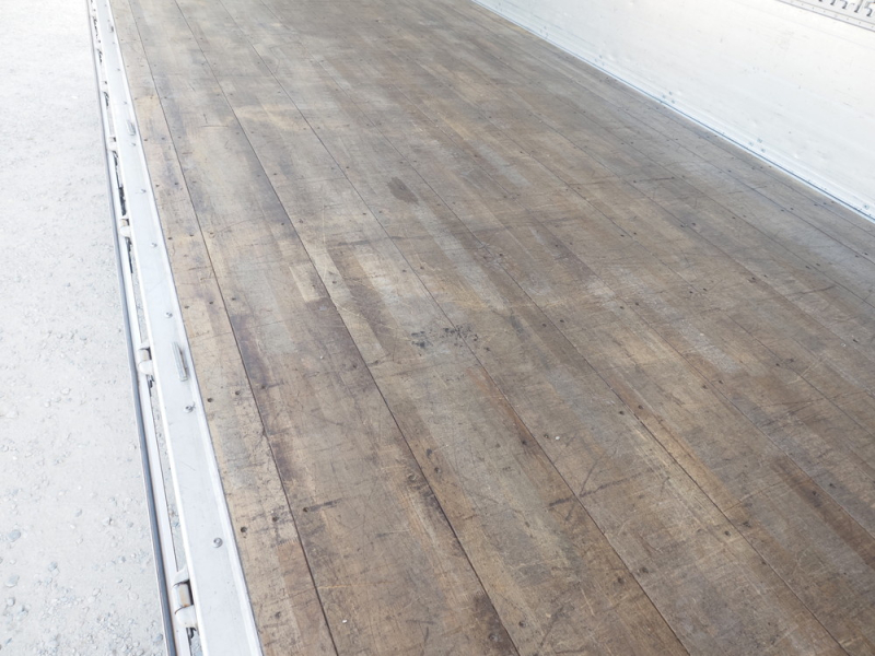 いすゞ ウイング車 フォワード|中古トラックの販売・買取・査定のアイナビ