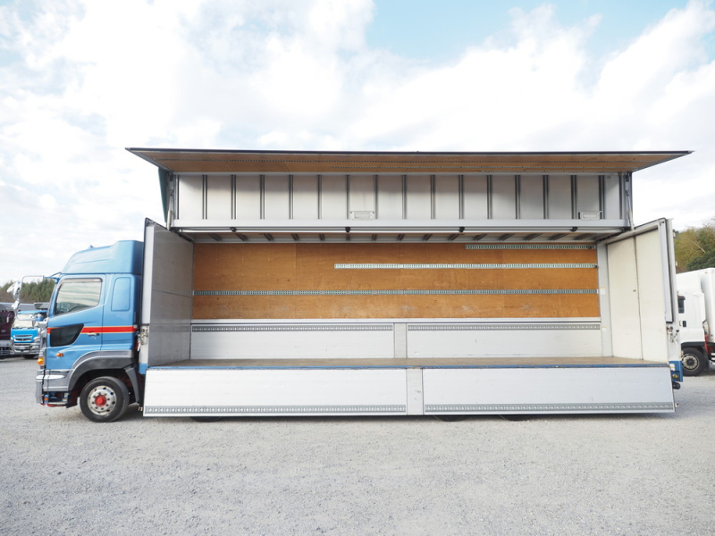 日野 ウイング車 プロフィア|中古トラックの販売・買取・査定のアイナビ