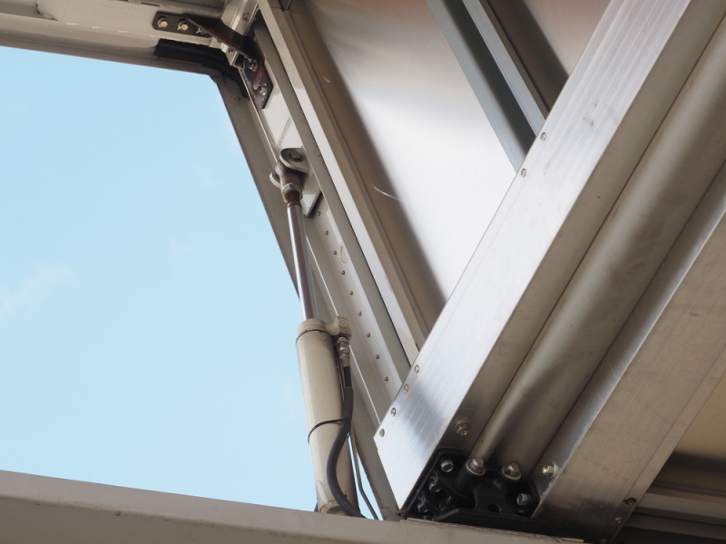 日野 ウイング車 プロフィア|中古トラックの販売・買取・査定のアイナビ