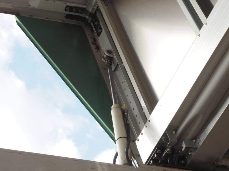 日野 ウイング車 プロフィア|中古トラックの販売・買取・査定のアイナビ