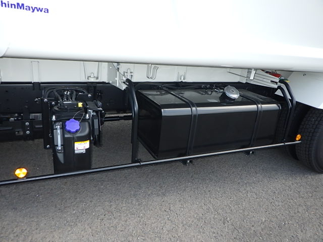 日野 令和7年式 10.㎥ プレス式塵芥車 車検付き|中古トラックの販売・買取・査定のアイナビ