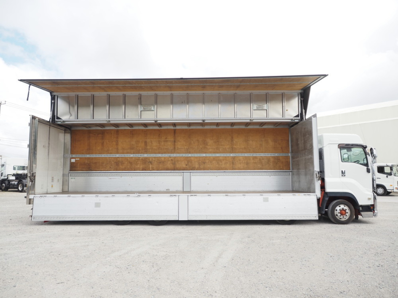 いすゞ ウイング車 ギガ|中古トラックの販売・買取・査定のアイナビ