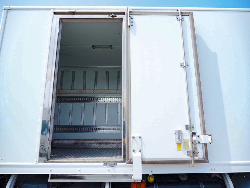 日野 冷凍バン レンジャー|中古トラックの販売・買取・査定のアイナビ