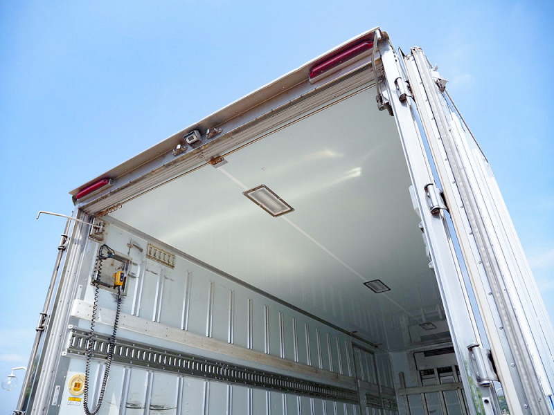 日野 冷凍バン レンジャー|中古トラックの販売・買取・査定のアイナビ