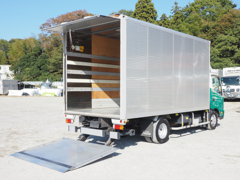 日野 バン車 デュトロ|中古トラックの販売・買取・査定のアイナビ