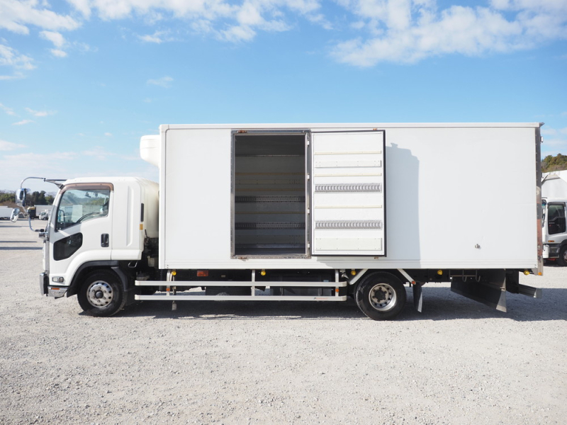 いすゞ 冷凍バン フォワード|中古トラックの販売・買取・査定のアイナビ