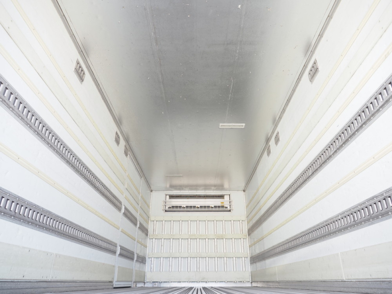 いすゞ 冷凍バン フォワード|中古トラックの販売・買取・査定のアイナビ