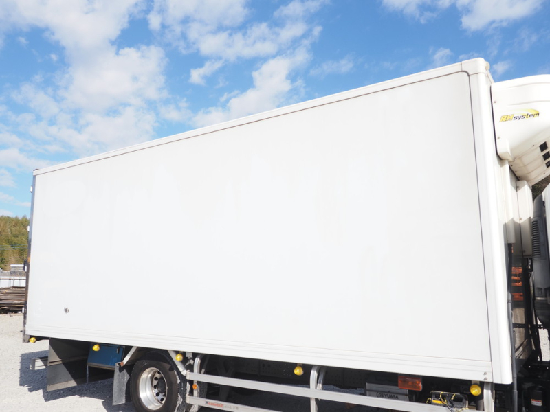 いすゞ 冷凍バン フォワード|中古トラックの販売・買取・査定のアイナビ