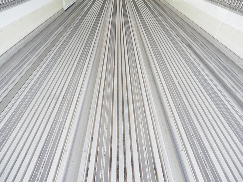 いすゞ 冷凍バン フォワード|中古トラックの販売・買取・査定のアイナビ