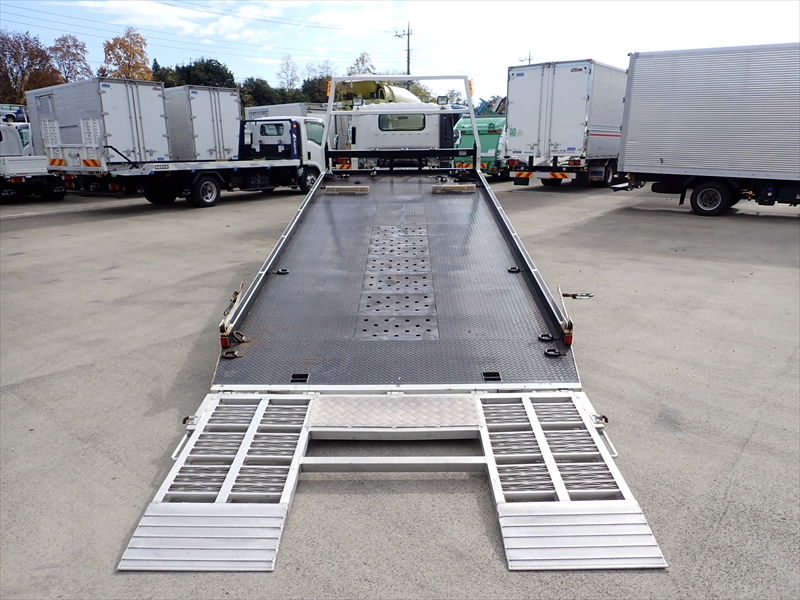 【352176】いすゞ エルフ セーフティローダー|中古トラックの販売・買取・査定のアイナビ