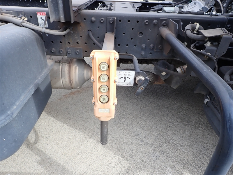 【352176】いすゞ エルフ セーフティローダー|中古トラックの販売・買取・査定のアイナビ