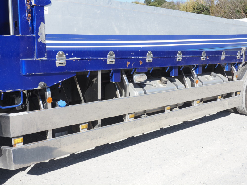 いすゞ 平ボディ ギガ|中古トラックの販売・買取・査定のアイナビ