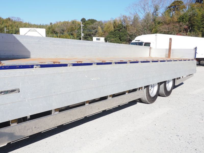 いすゞ 平ボディ ギガ|中古トラックの販売・買取・査定のアイナビ