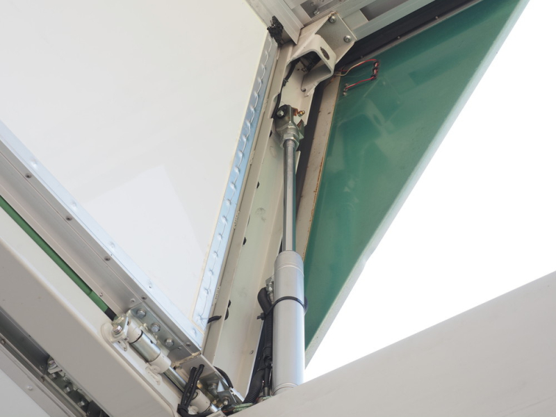 三菱ふそう ウイング車 スーパーグレート|中古トラックの販売・買取・査定のアイナビ