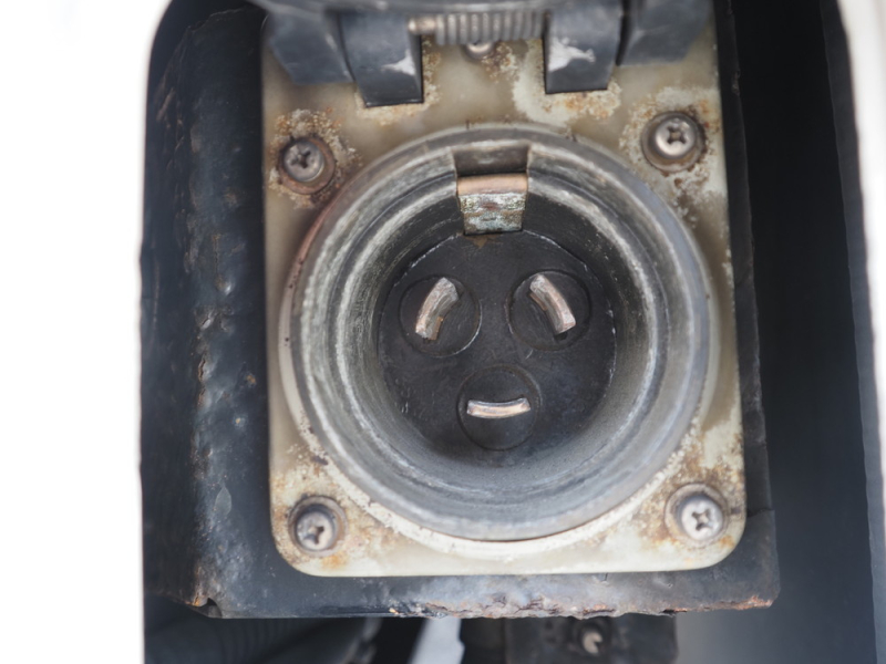 いすゞ 冷凍バン ギガ|中古トラックの販売・買取・査定のアイナビ