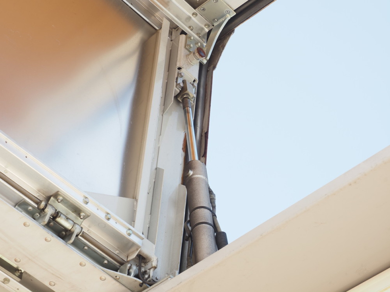 いすゞ ウイング車 ギガ|中古トラックの販売・買取・査定のアイナビ